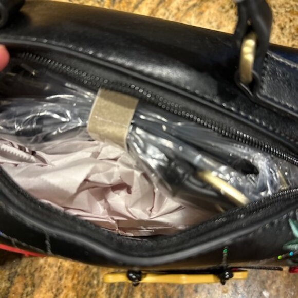 NWT Vendula's Purrlesque Club Hollis Bag - Picture 6 of 6